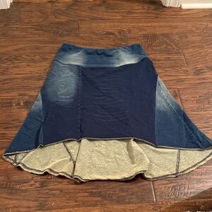 Elegant Two-Tone A-Line Skirt